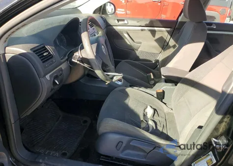 2009 Volkswagen Jetta S z USA, uszkodzony, nr VIN 3VWJZ71K99M078898